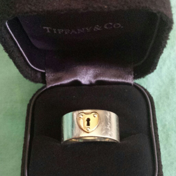 Authentic Tiffany Ring - Picture 2 of 4