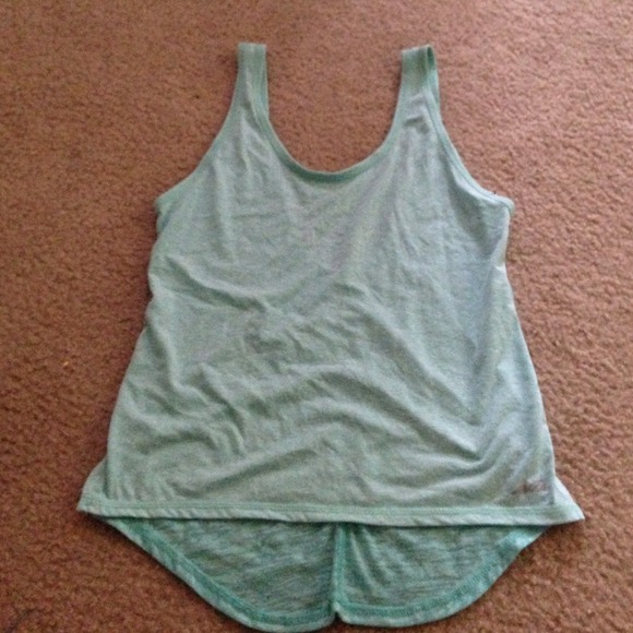 Avia Running tank!