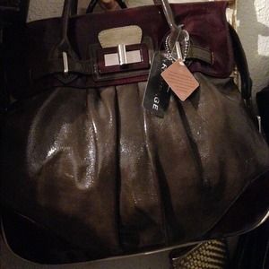 Shoes w/matching purse.. Price drop⬇️