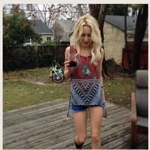 Super Sale- mixed print tail top