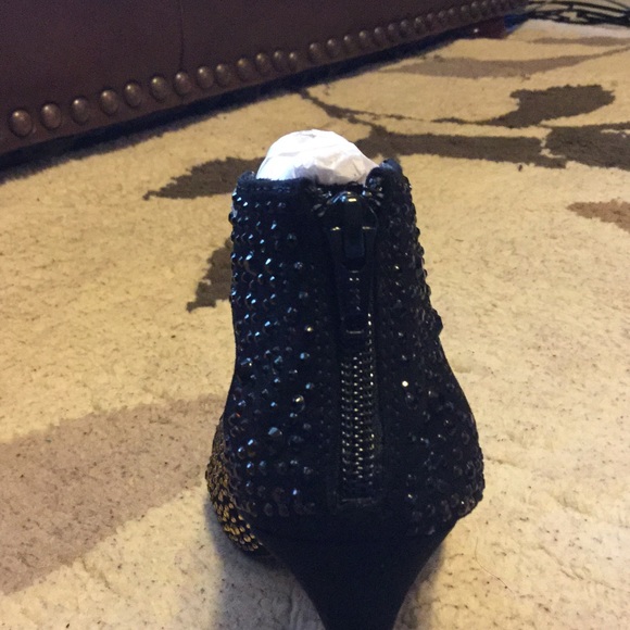 Gianni Bini Flame heel - Picture 4 of 4