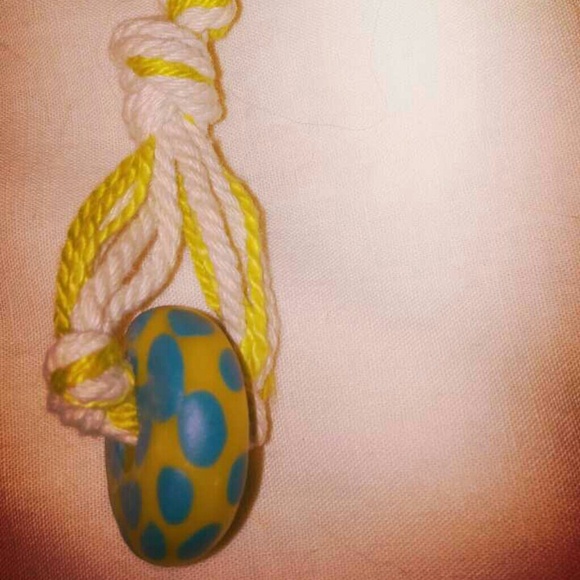 Necklace Green and White New Handmade Polka Dot - Picture 3 of 4