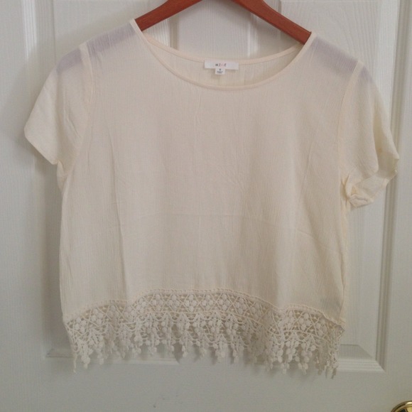 ▫️CROP TOP ▫️ - Picture 1 of 2