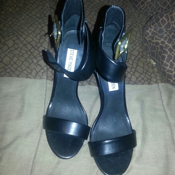 Steven Madden Marlenee pumps