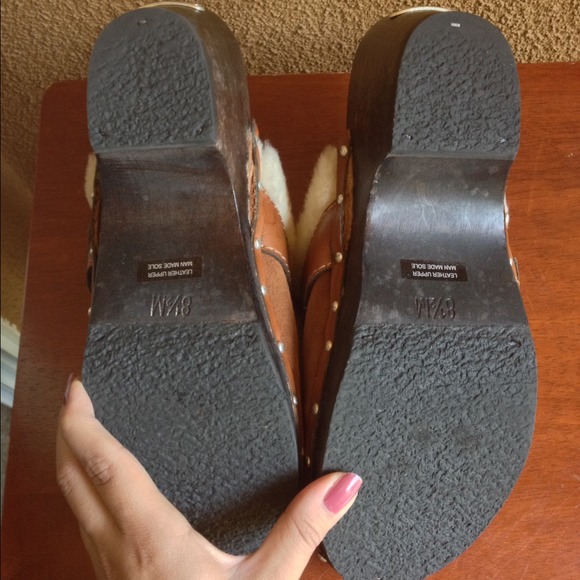 Sold In Bundle Michael Kors winter sandals - Picture 3 of 4