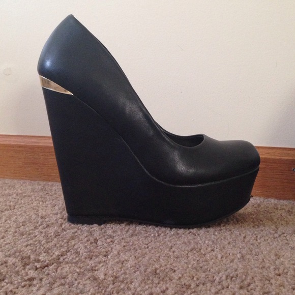 Wedges👌