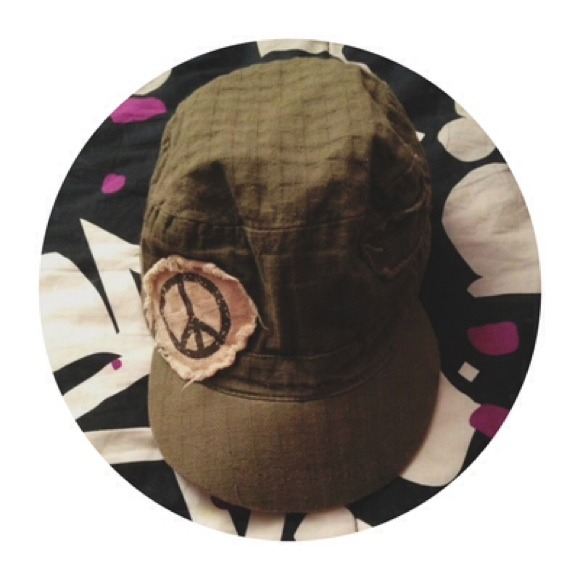 Olive Army Green Peace Sign Hat - Picture 1 of 1