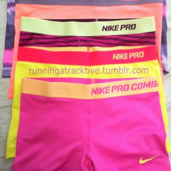 In search of any small nike pros for $20