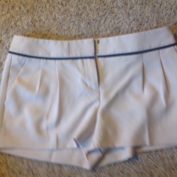 Express size 2 shorts