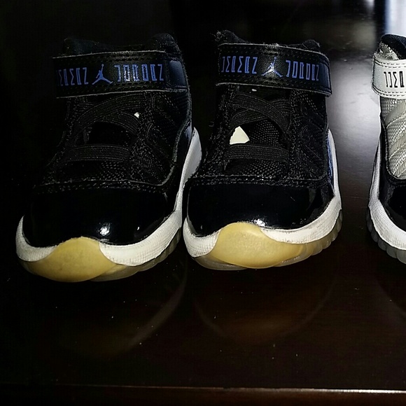 Toddler space jam 11 sold - Picture 3 of 3