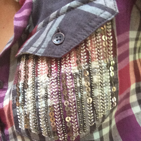 Button-up Flannel Top with Sequined Pockets - Picture 2 of 2
