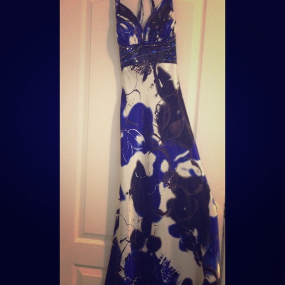 Amazing Cache formal dress - Picture 1 of 4