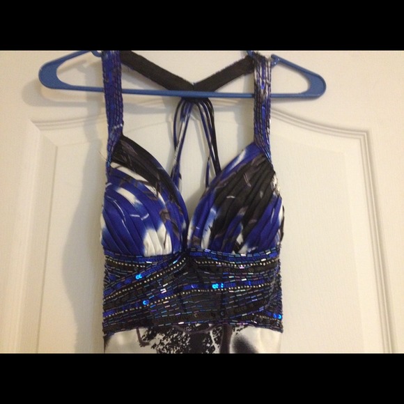 Amazing Cache formal dress - Picture 2 of 4