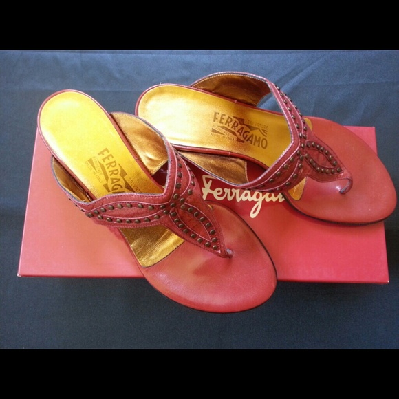 Embellished dark red sandal