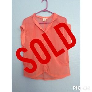 SOLD Sheet peach top