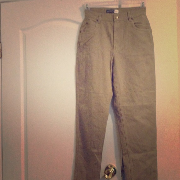 Liz Claiborne Classic Fit jeans - Picture 1 of 3