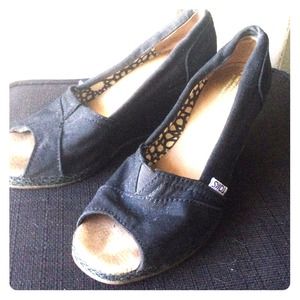 Black Women's Wedge Toms
