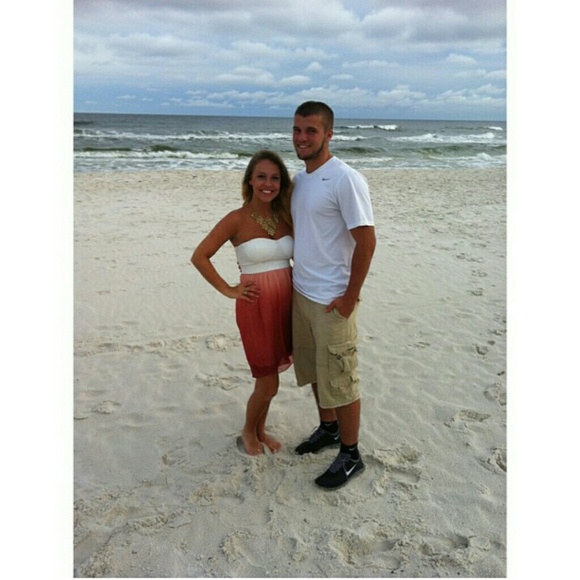 Beautiful high low ombre dress - Picture 2 of 3