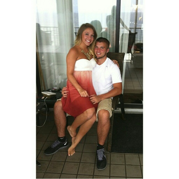 Beautiful high low ombre dress - Picture 3 of 3