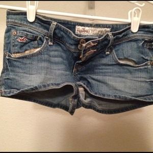 Size 3 hollister shorts $10