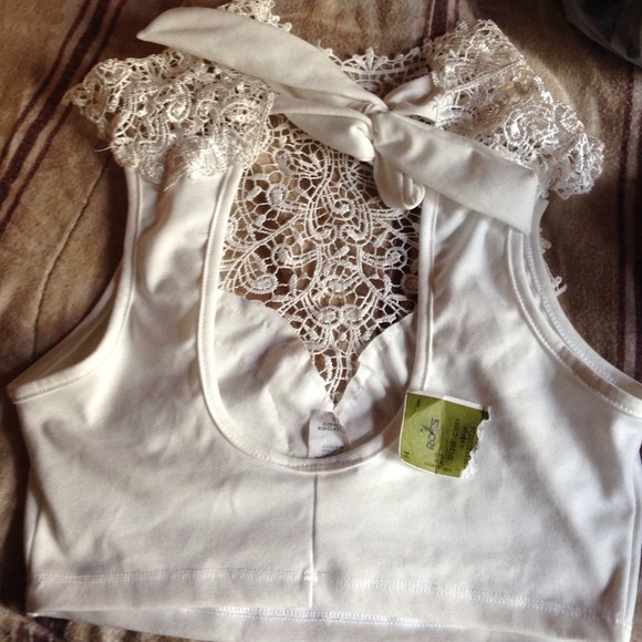 Crop top!! Tie on back