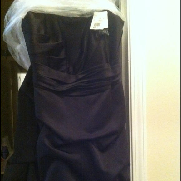 Reduced** NWT black satin short formal dress - Picture 1 of 3