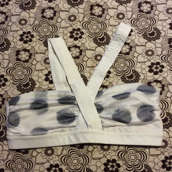 Lululemon 2  sport bras BUNDLE