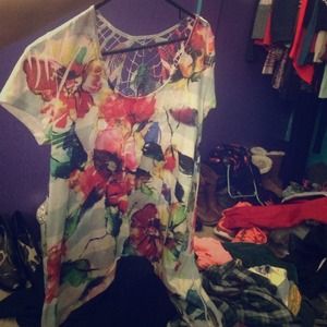 Floral top