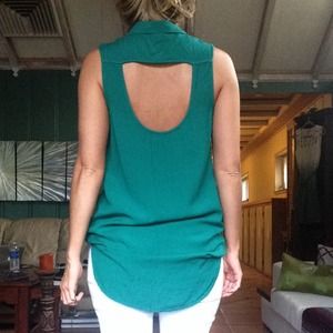 Cut-out Tank top