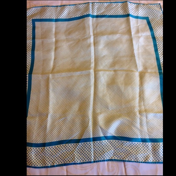 Marked down༄Vintage Polka Dot Square Scarf