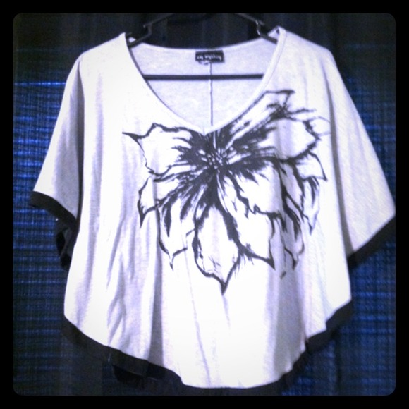 Say anything artists knit top