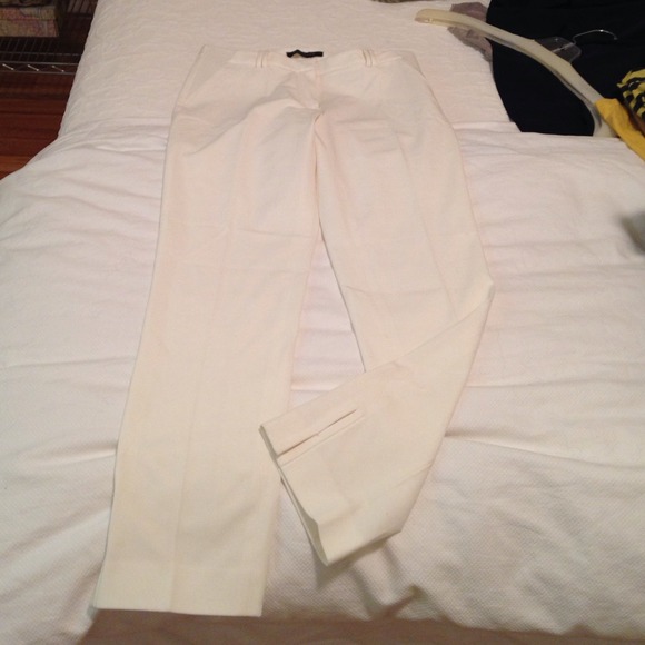 Elie Tahari white ankle-length slacks - Picture 1 of 3