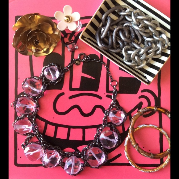 J. Crew Glass and Chain Necklace - Picture 1 of 1