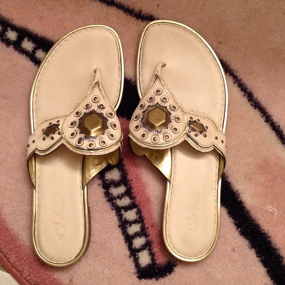 Sandal