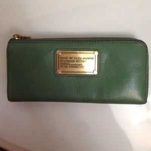 🎉sale🎉Marc by Marc Jacobs continental wallet