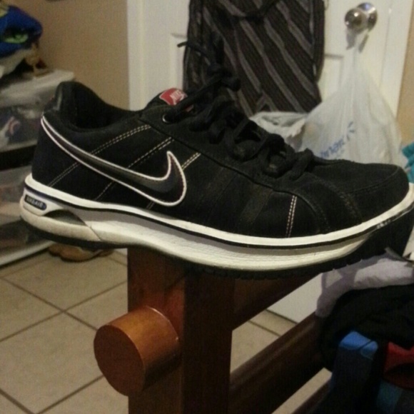 •Nike air shoes•