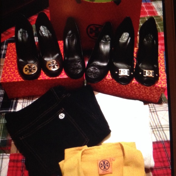 SOLD💢💢Autentic tory burch - Picture 1 of 2