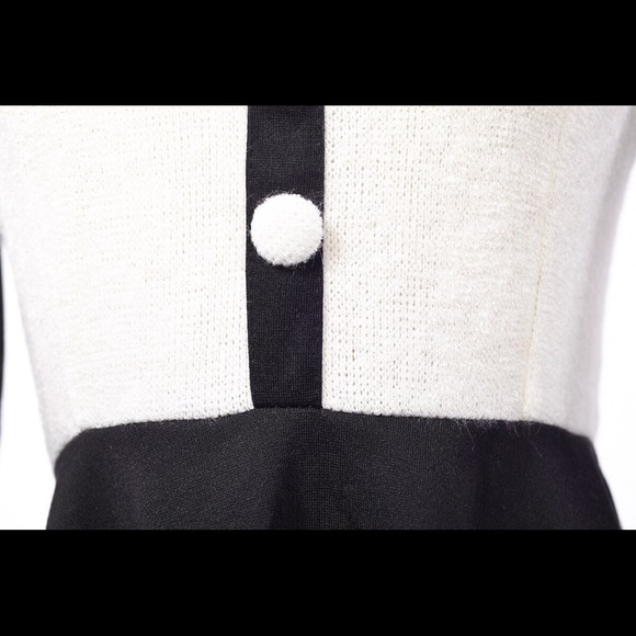 Dress - Picture 4 of 4