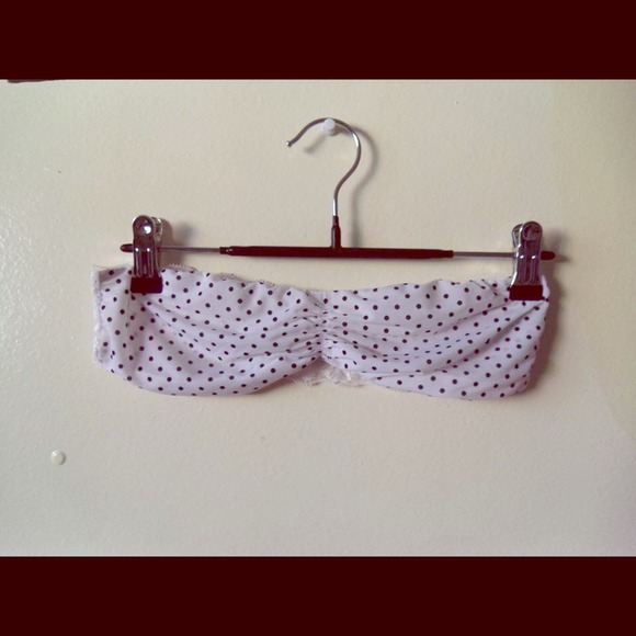 Polka dot bandeu