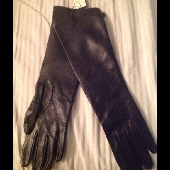 LEATHER GLOVES FROM TALBOT