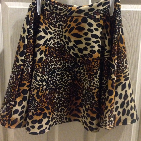 🔸Animal Print Skater Skirt🔸