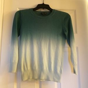 Jade Club Monaco 100% cotton top w/long sleeves