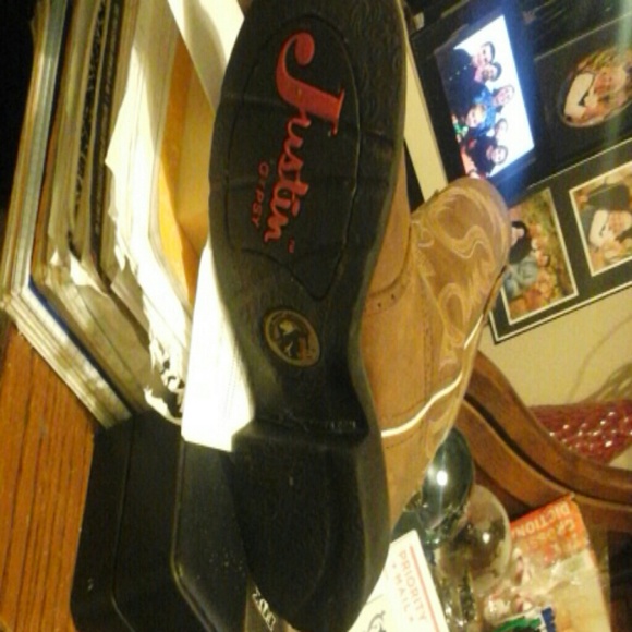 Justin  boots   SOLD!!! - Picture 4 of 4