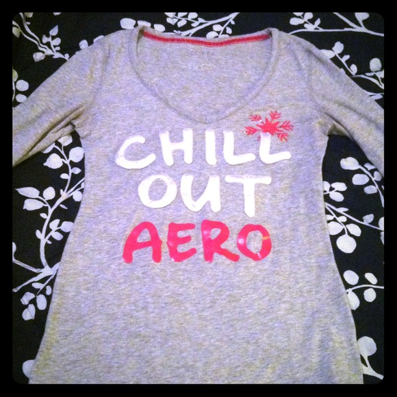 Aeropostale 3/4 sleeve v neck top