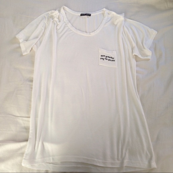 'Don't go too far stay who you are' BM top - Picture 2 of 3