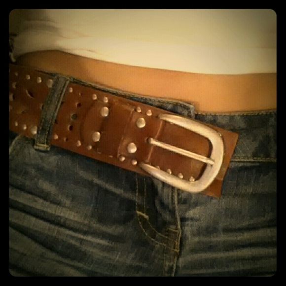 SOLD 🎉 Faux Leather Belt
