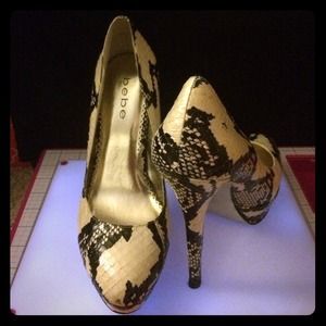 BEBE Animal/Snake print heels