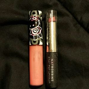 MAC (LE) gloss with free Nat Robbins lippy