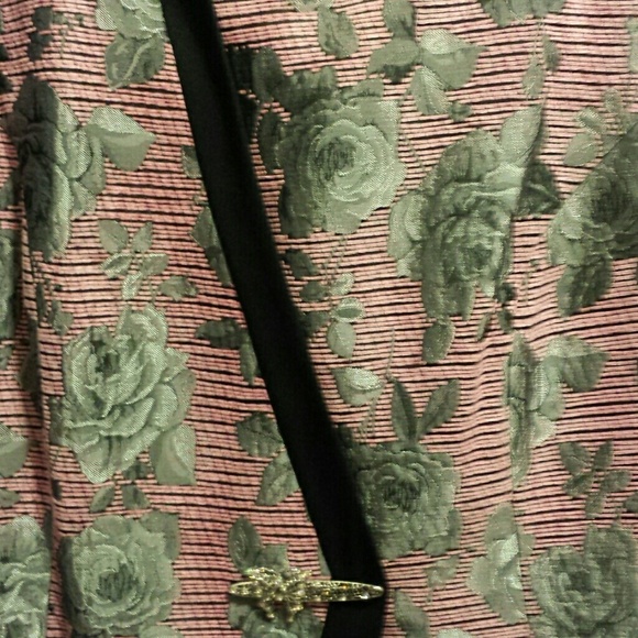 3 piece pant and skirt suit good quality worn once