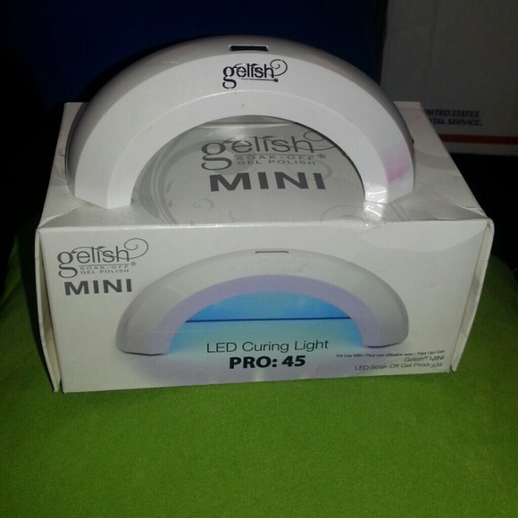 45 sec timed gel curing light.